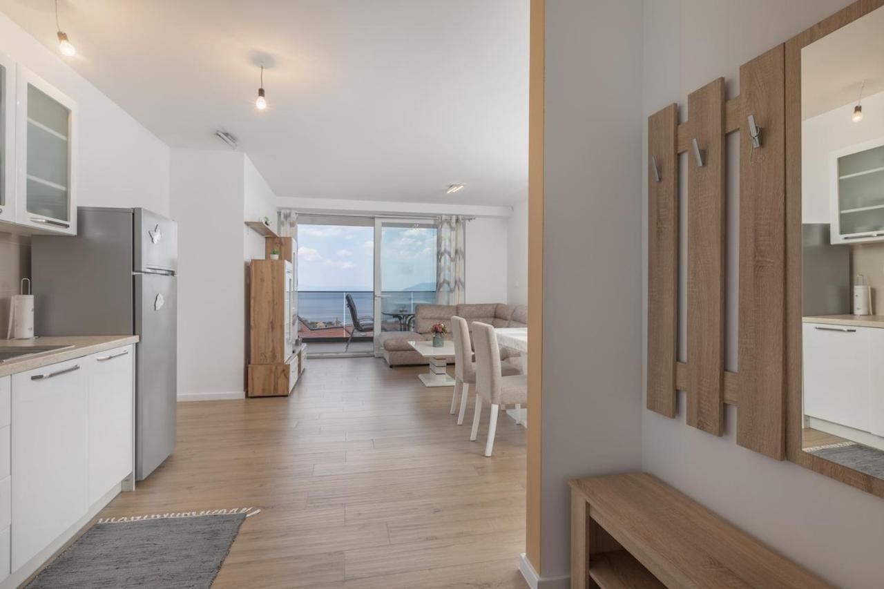 Apartment S&S Deluxe Makarska Buitenkant foto